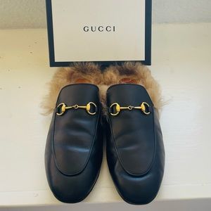 Gucci Brixton fur loafer size 8.